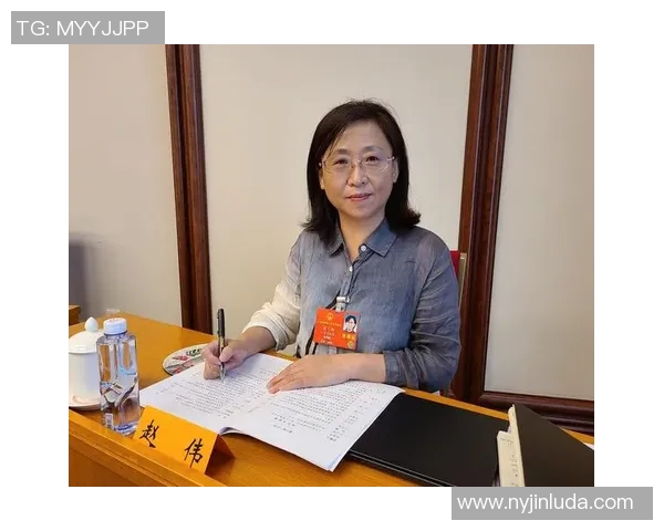 专访赵伟:深入探讨足球成功背后的秘诀与策略 专访赵伟:深入探讨足球成功背后的秘诀与策略