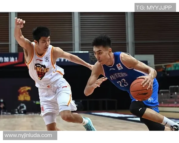 深圳篮球队在锦标赛中的表现分析与状态评估